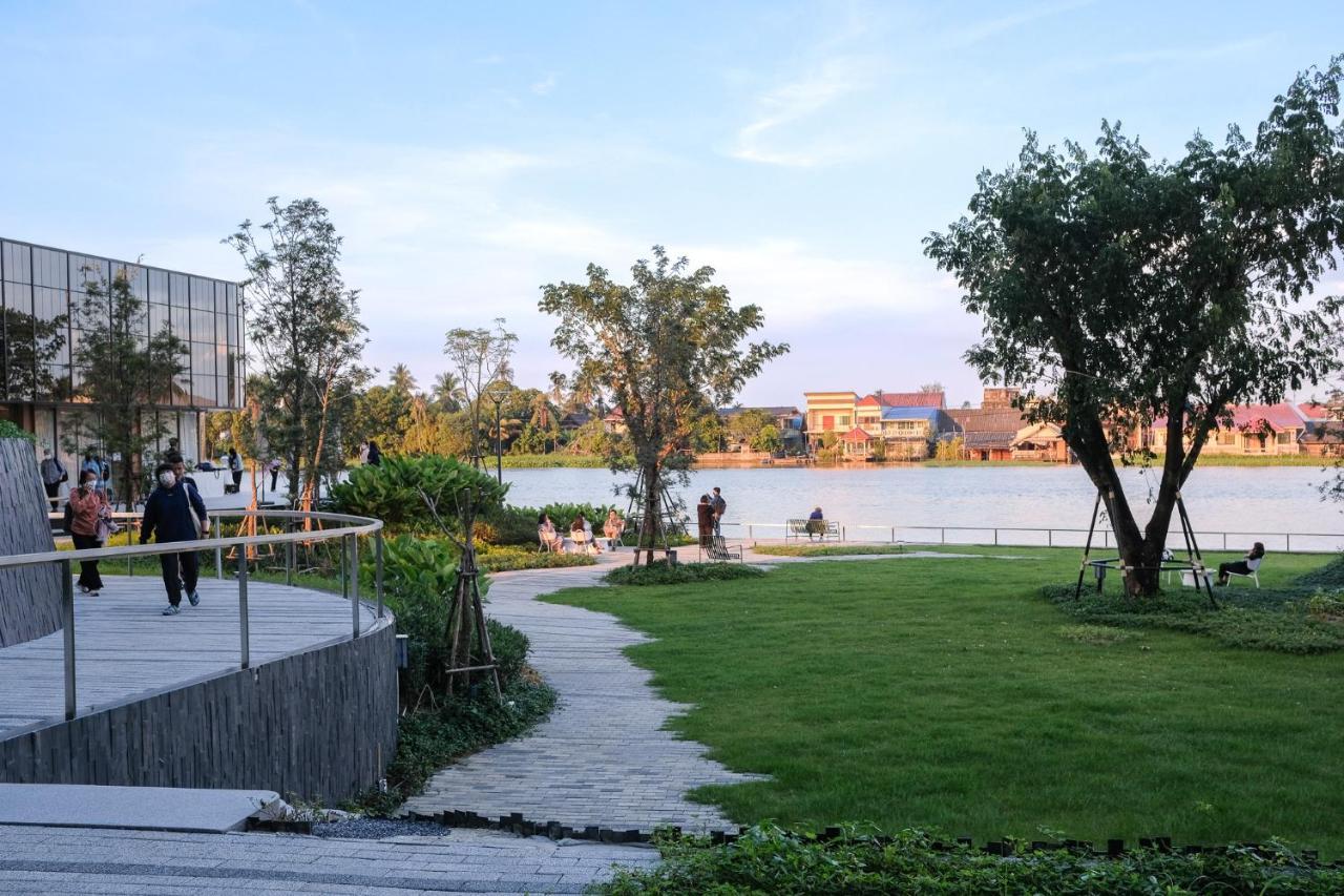 Neera Retreat Hotel Nakhon Pathom Exterior photo