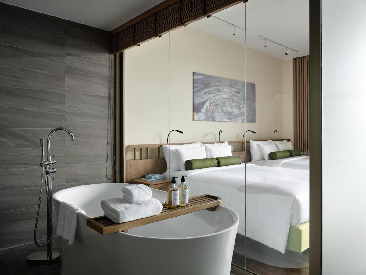 Neera Retreat Hotel Nakhon Pathom Exterior photo