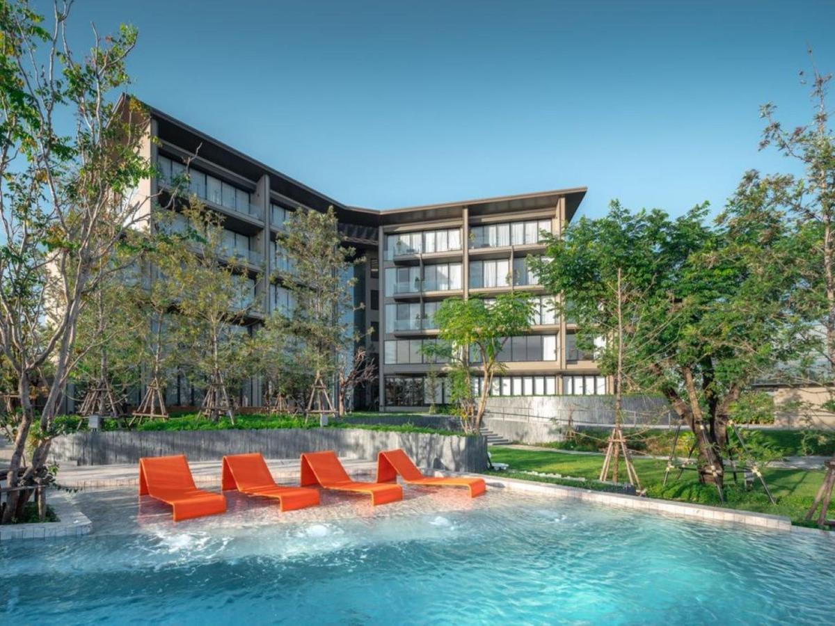 Neera Retreat Hotel Nakhon Pathom Exterior photo